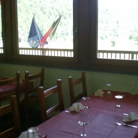 Du Foyer Hotel Brusson