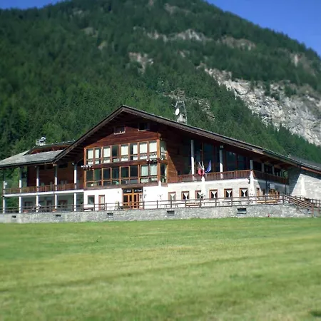 Du Foyer Brusson