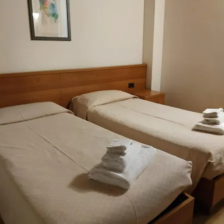 Du Foyer Hotel 3*