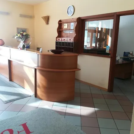 Du Foyer Hotel 3*